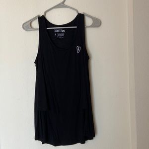 EUC Latched Mama nursing tank top (medium)
